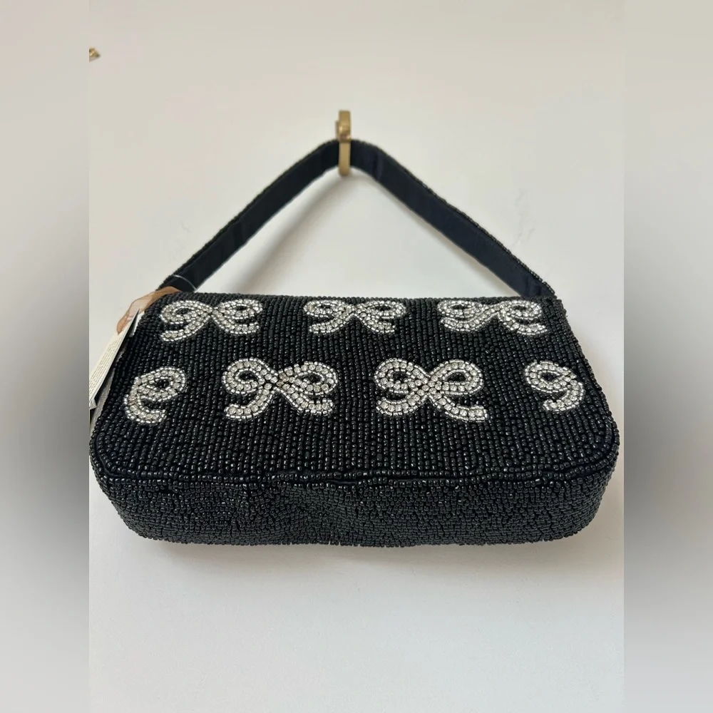 Viral Beaded Black Bow rhinestone Shoulder Bag
